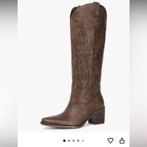 NWT Brown Heeled Boots for Women New in the Box